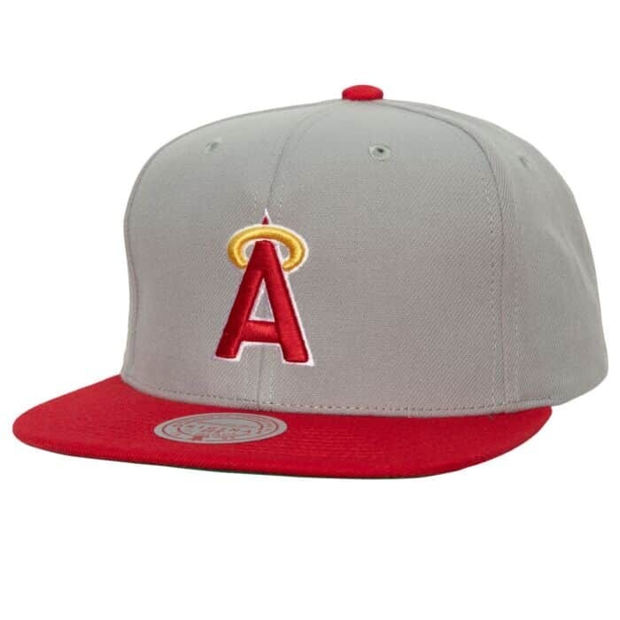 Los Angeles Angels Men’s Mitchell & Ness MLB Evergreen Pro Cooperstown Snapback Adjustable Hat