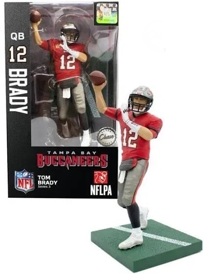 Tampa Bay Buccaneers Tom Brady Imports Dragon Chase NFL 6" Figure Series 3