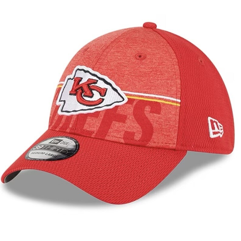 Kansas City Chiefs Men’s New Era Red NFL Training Camp 39THIRTY Flex Fit Hat