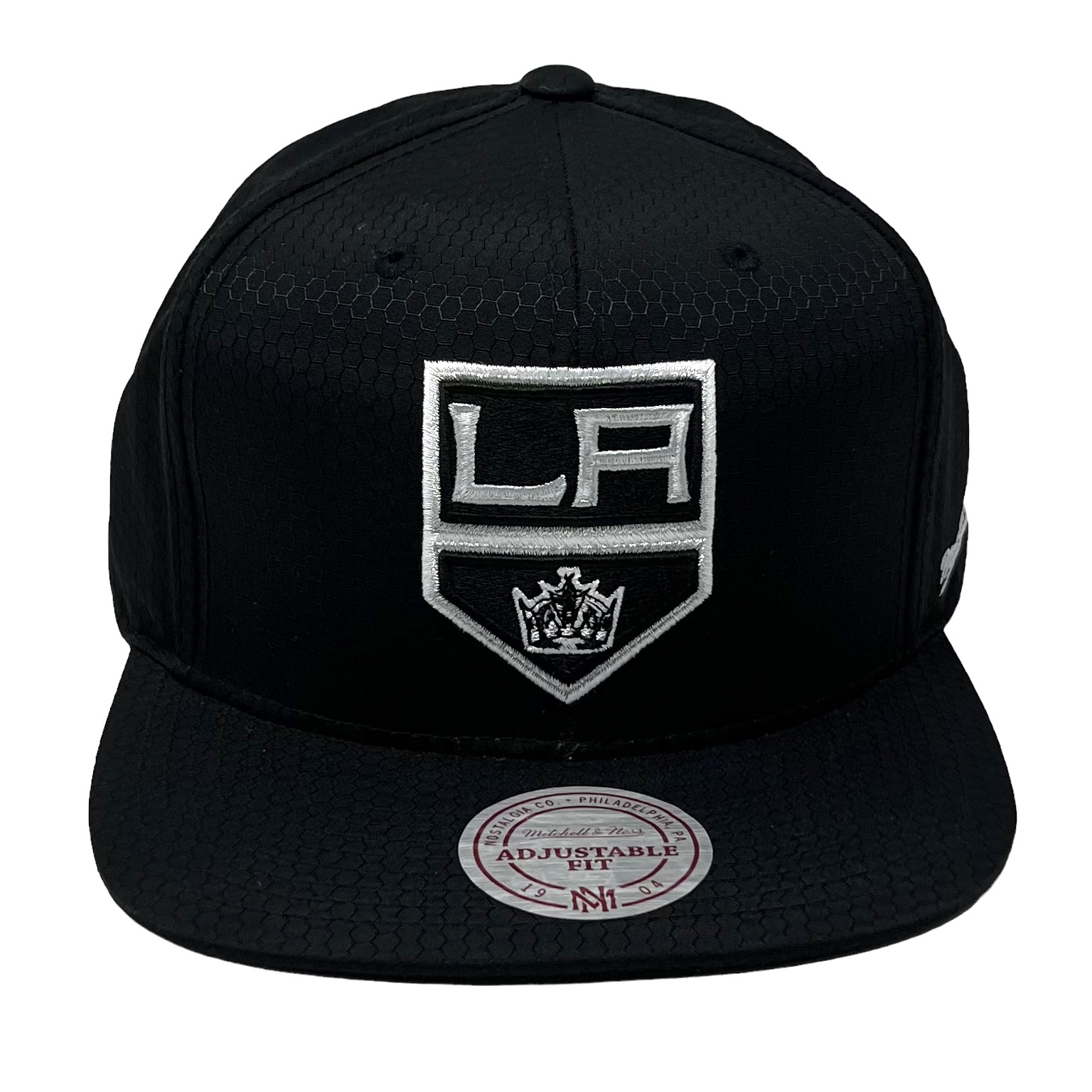 Buy Mitchell & Ness Los Angeles LA Kings Sharktooth Hockey NHL Snapback Cap  Hat M&N NE40Z Online at desertcartEGYPT