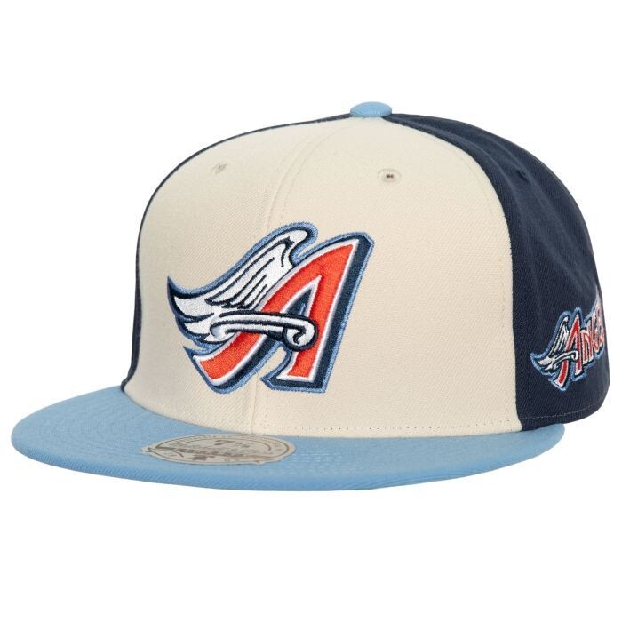 Los Angeles Angels Men's Homefield Mitchell & Ness Fitted Hat