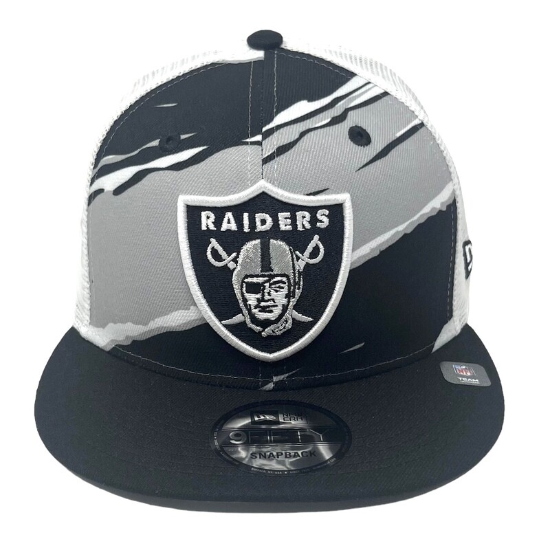 Las Vegas Raiders Men's New Era Tear Trucker 9FIFTY Snapback Hat Las Vegas Raiders Men's New Era Tear Trucker 9FIFTY Snapback Hat