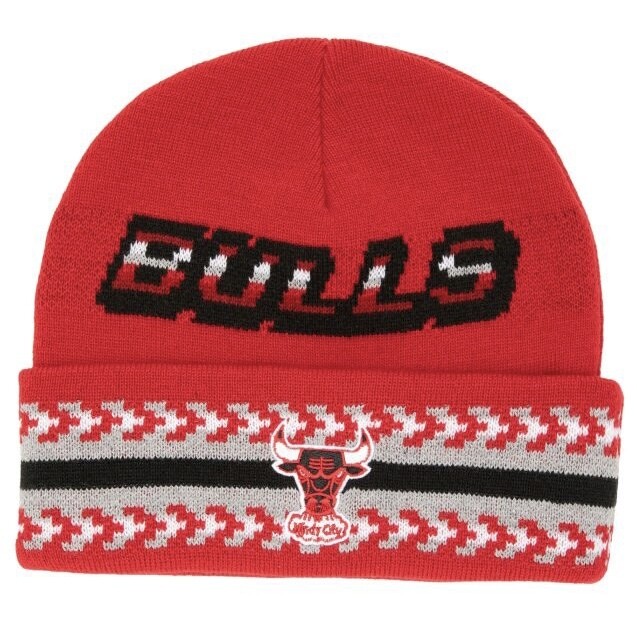 Chicago Bulls Men’s Game On Mitchell & Ness Cuffed Knit Hat
