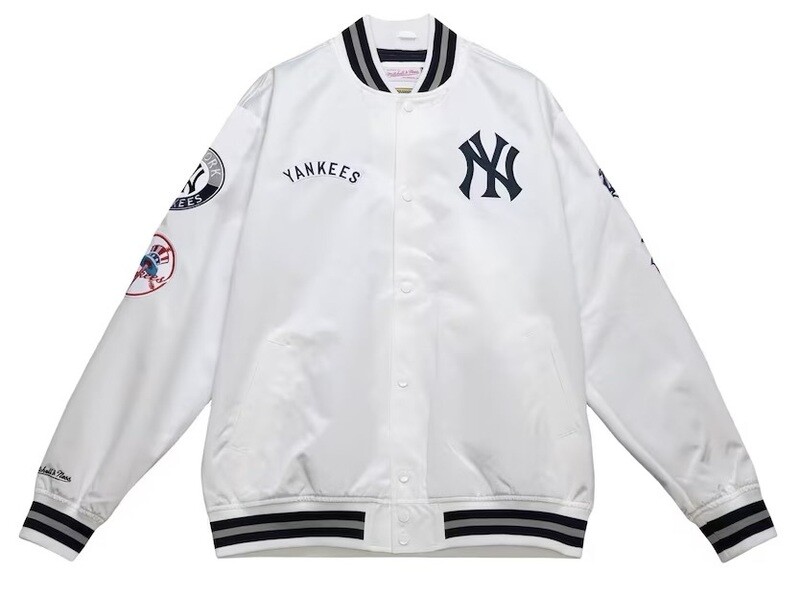 New York Yankees Men’s Mitchell & Ness White City Collection Satin Full-Snap Varsity Jacket