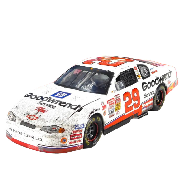 Kevin Harvick #29 GM Goodwrench 2001 Atlanta Win HOTO Chevy Monte Carlo Limited Edition 1:64 Scale Diecast Car