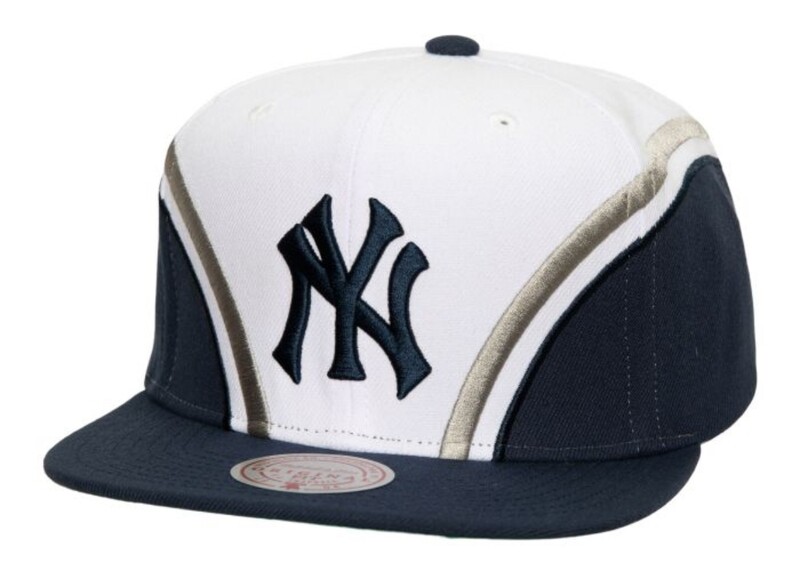 New York Yankees Men’s Overhead Cooperstown Mitchell & Ness Snapback Hat