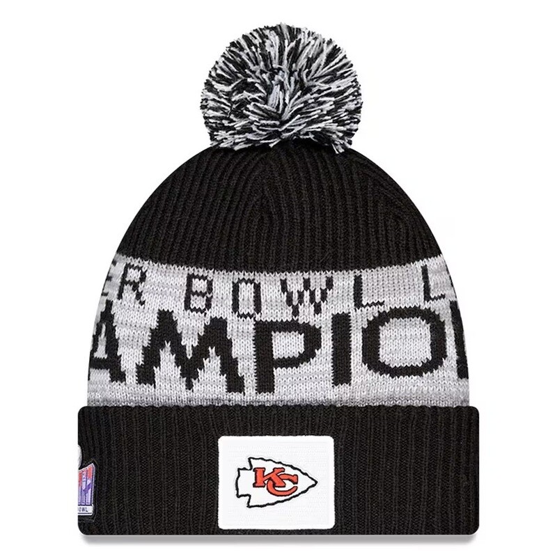 Kansas City Chiefs Men's New Era Graphite Kansas City Chiefs Super Bowl LVIII Champions Parade Cuffed Pom Knit Hat