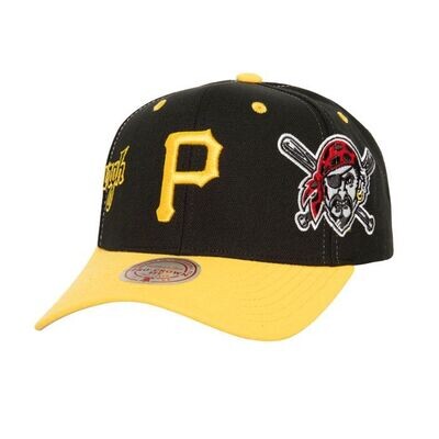 Pittsburgh Pirates Men’s Black Overbite Pro Mitchell & Ness Snapback Hat