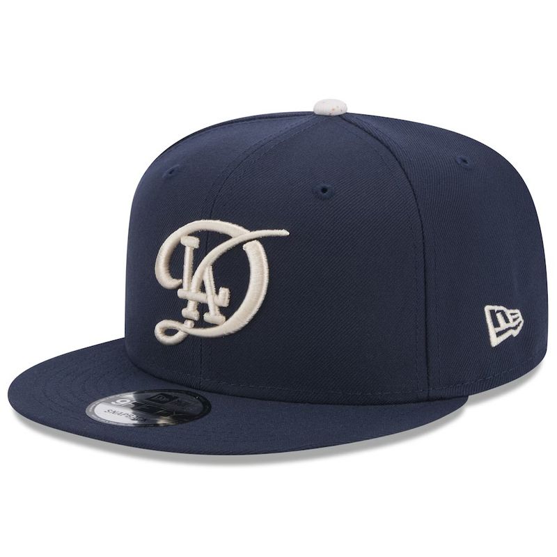 Los Angeles Dodgers Men’s New Era Navy 2024 City Connect 9FIFTY Snapback Hat