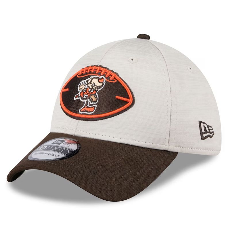 Cleveland Browns Men’s New Era Stone/Brown 2024 Sideline Historic 39THIRTY Flex Hat Cleveland Browns Men’s New Era Stone/Brown 2024 Sideline Historic 39THIRTY Flex Hat