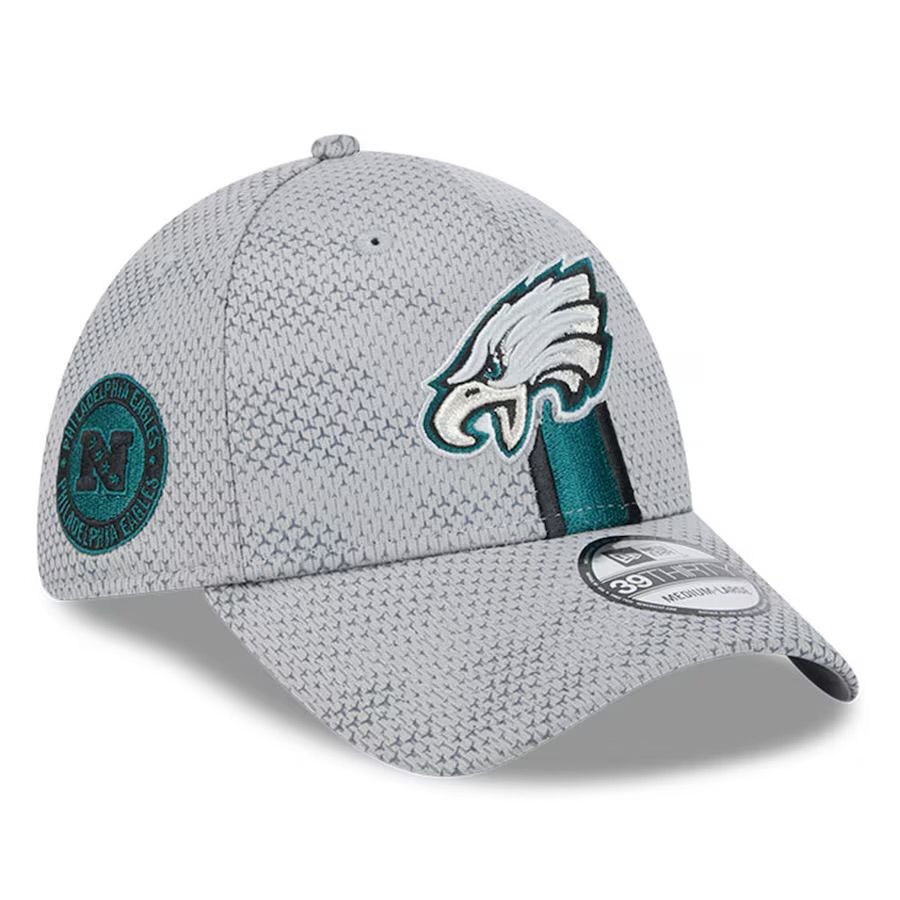 Philadelphia Eagles Men's New Era Gray 2024 Sideline 39THIRTY Flex Hat
