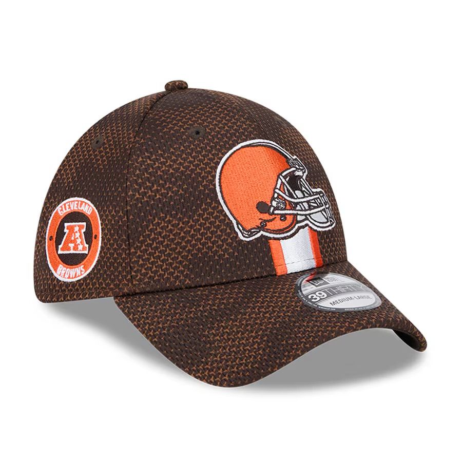 Cleveland Browns Men's New Era 2024 Sideline 39THIRTY Flex Hat