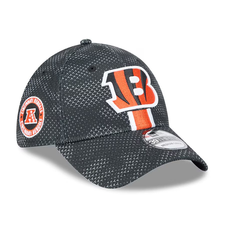 Cincinnati Bengals Men's New Era Black 2024 Sideline 39THIRTY Flex Hat