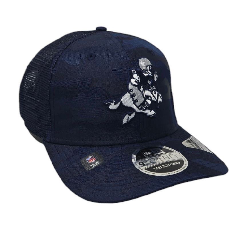 Dallas Cowboys Men's Historic Navy Camo Trucker 9Seventy Snapback Hat