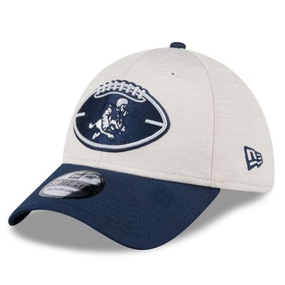 Dallas Cowboys Men’s Historic Stone New Era 2024 Sideline 39THIRTY Hat