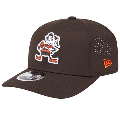 Cleveland Browns Men's Brown New Era Throwback Adventure Perform 9SEVENTY Adjustable Hat