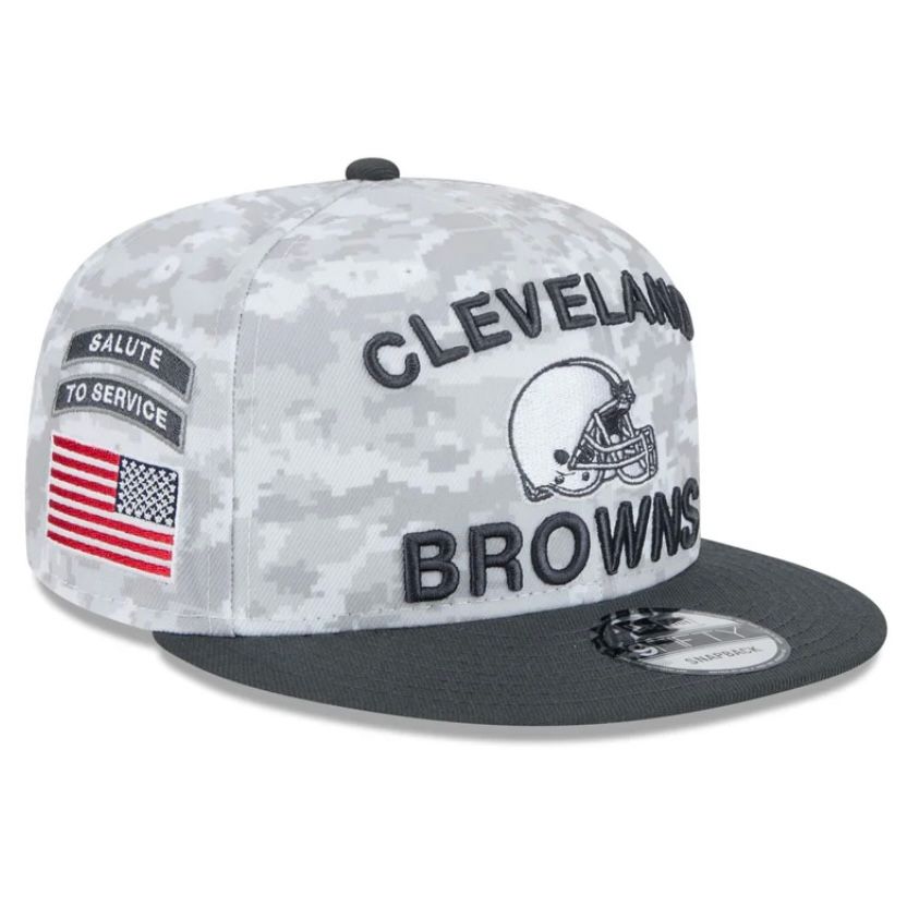 Cleveland Browns Men's 2024 New Era Salute To Service 9FIFTY Snapback Hat