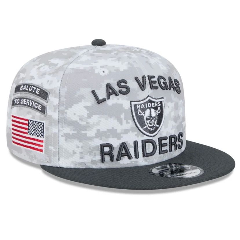 Las Vegas Raiders Men's 2024 New Era Salute To Service 9FIFTY Snapback Hat