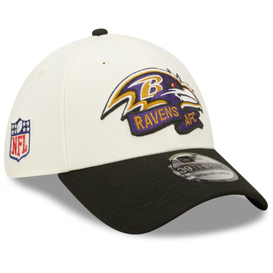 Baltimore Ravens Men’s Cream New Era 39Thirty  Sideline Official Coach Flex Fit Hat