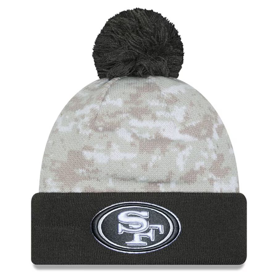 San Francisco 49ers Men’s 2024 NFL Salute to Service Cuffed Pom Knit Hat