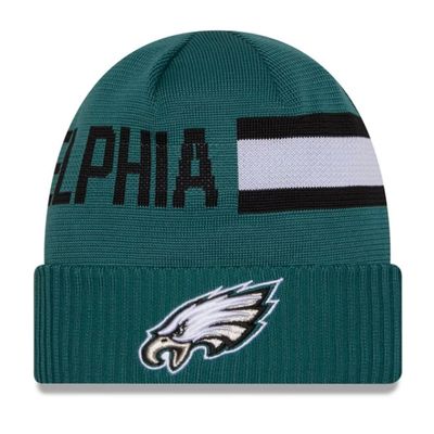 Philadelphia Eagles Men's Green 2024 New Era Sideline Tech Cuffed Knit Hat