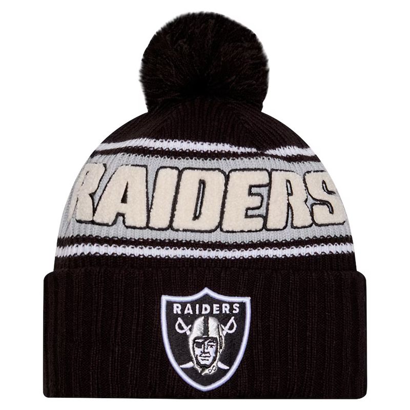 Las Vegas Raiders Men’s Black 2024 New Era Sideline Cuffed Pom Knit Hat