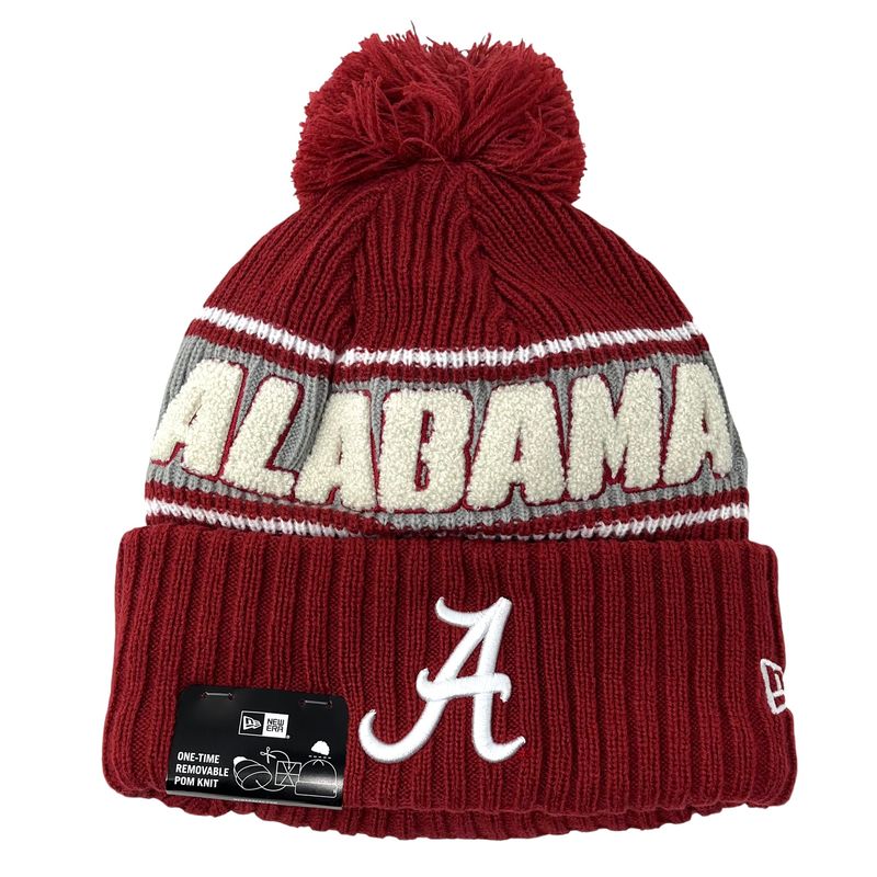 Alabama Crimson Tide Men’s Red 2024 New Era Sideline Cuffed Pom Knit Hat