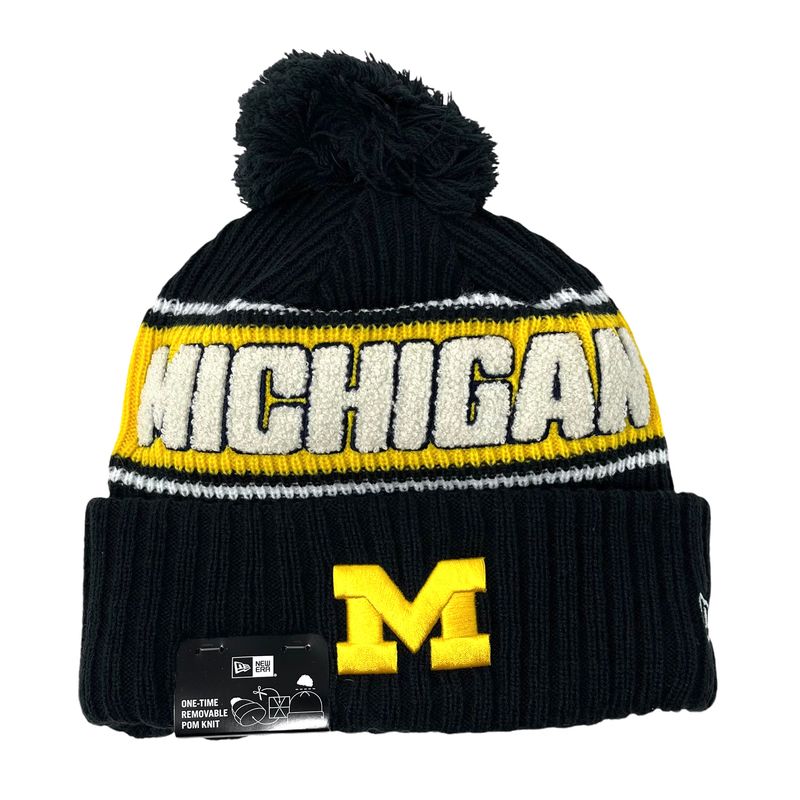 Michigan Wolverines Men’s Blue 2024 New Era Sideline Cuffed Pom Knit Hat