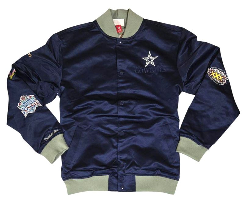 Dallas Cowboys Men’s Mitchell & Ness NFL Heavyweight Satin Jacket