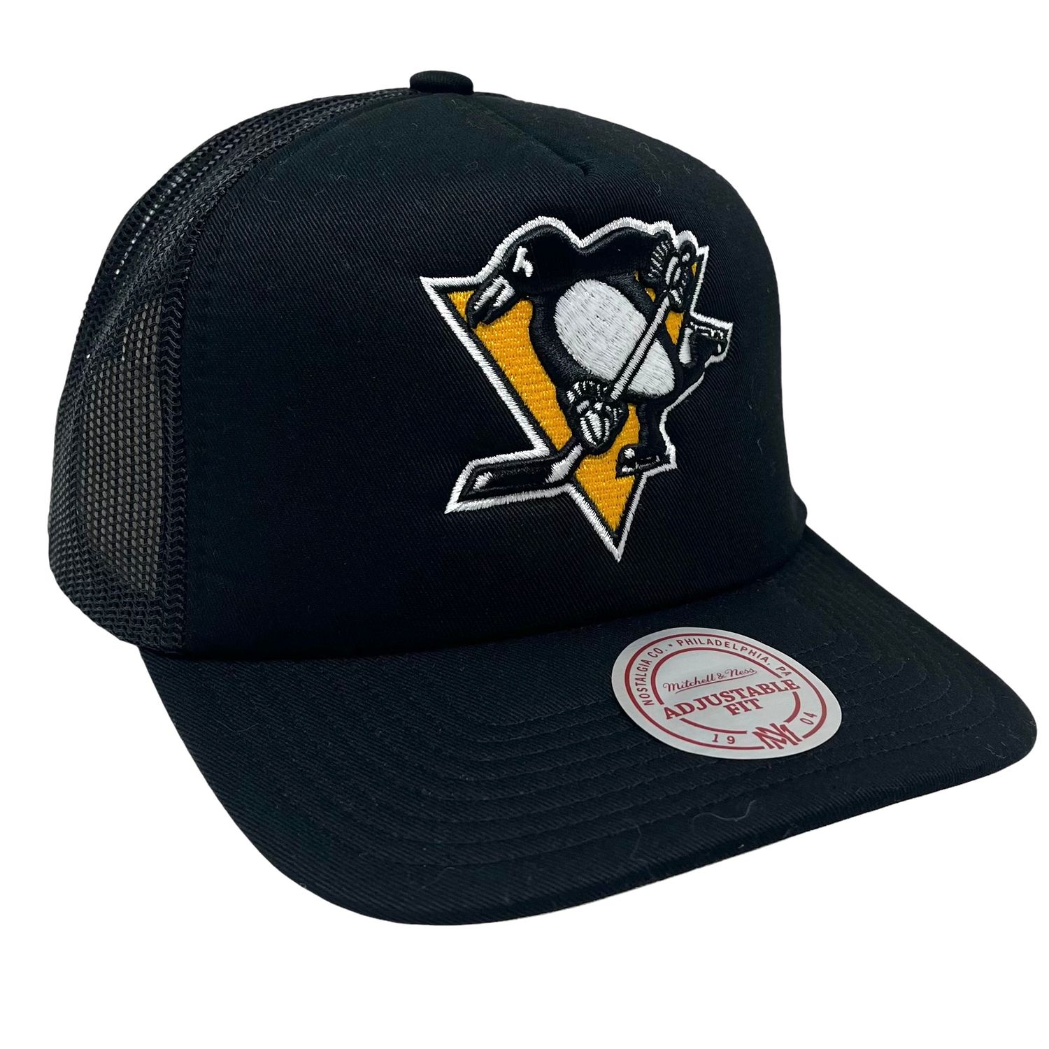 Pittsburgh Penguins Men’s Black Mitchell & Ness Evergreen Trucker Adjustable Hat