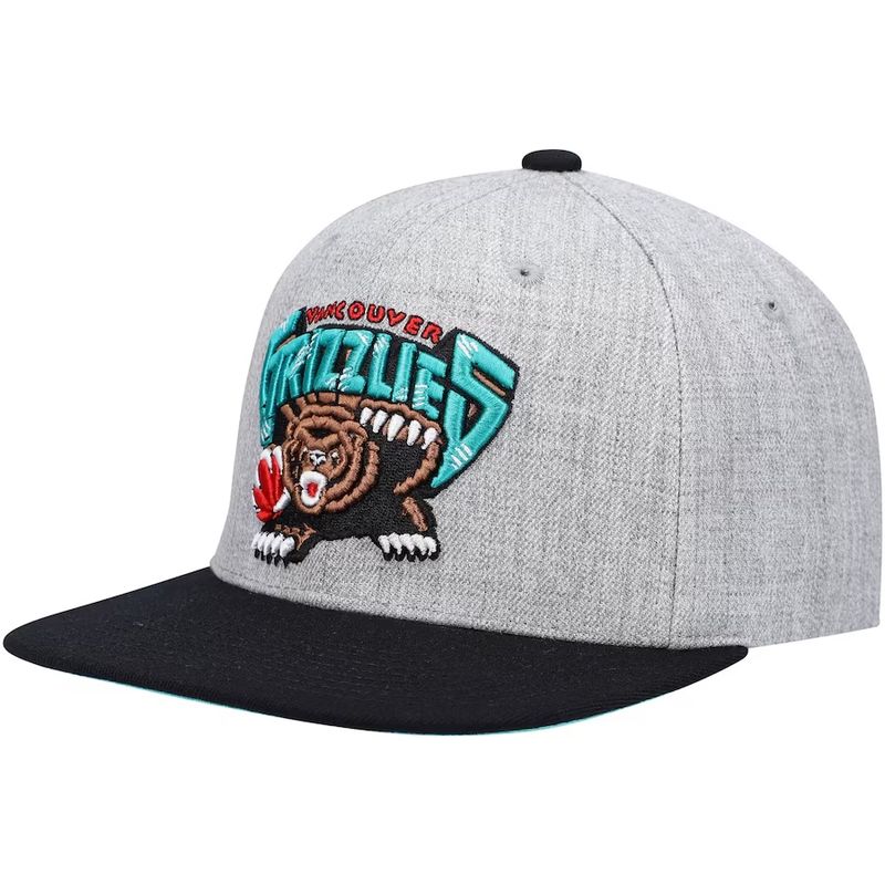 Vancouver Grizzlies Men’s Heather Grey Mitchell & Ness Snapback Hat