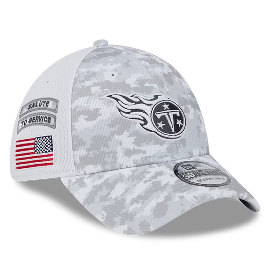 Tennessee Titans Men's New Era 39Thirty 2024 NFL Salute to Service Sideline Flex Fit Hat
