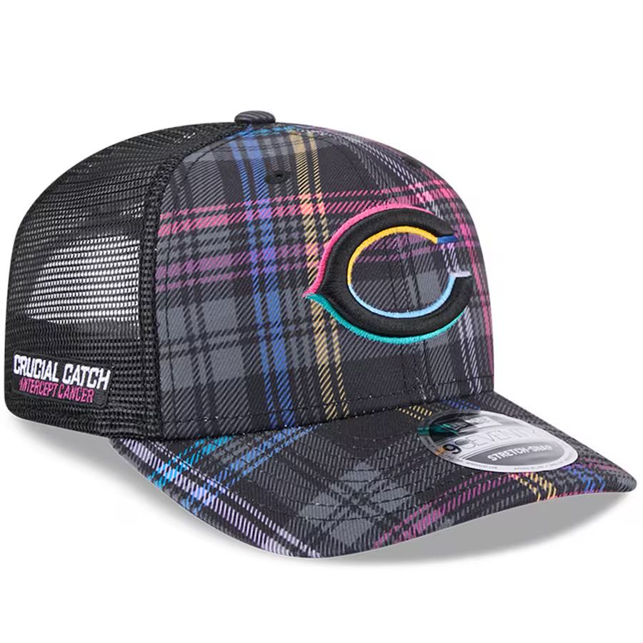 Chicago Bears Men’s New Era Black 2024 NFL Crucial Catch Plaid 9SEVENTY Trucker Snapback Hat