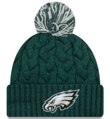 Philadelphia Eagles Women's New Era Cozy Cable Cuffed Knit Pom Hat