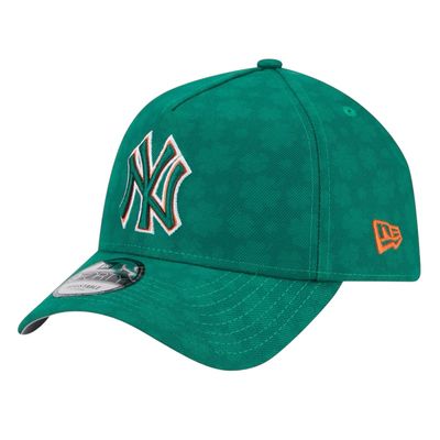 New York Yankees Men’s Green 2025 New Era 9Forty St. Patrick's Day Adjustable Hat