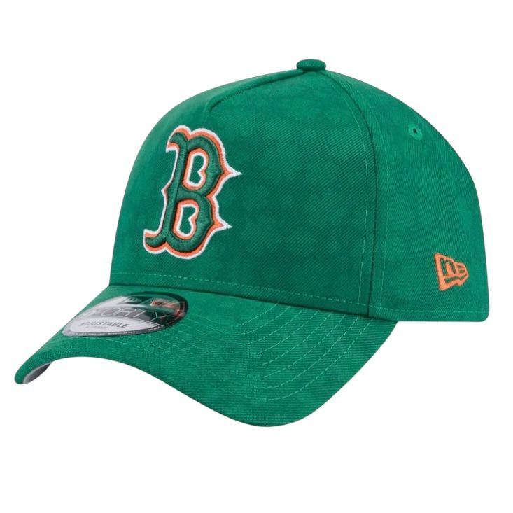 Boston Red Sox Men’s Green 2025 New Era 9Forty St. Patrick's Day Adjustable Hat
