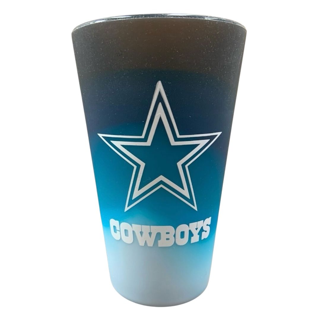 Dallas Cowboys 16oz. Team Silicone Pint Glass