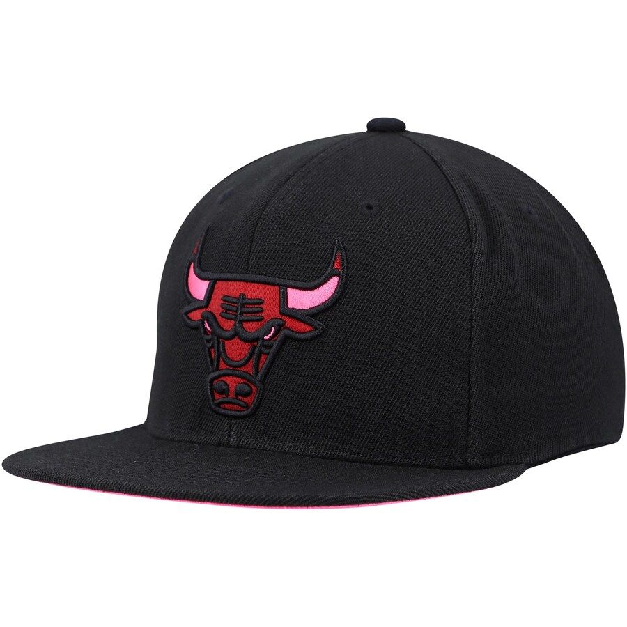 Chicago Bulls Men’s The Highlighter Team Pop Mitchell & Ness Snapback Hat
