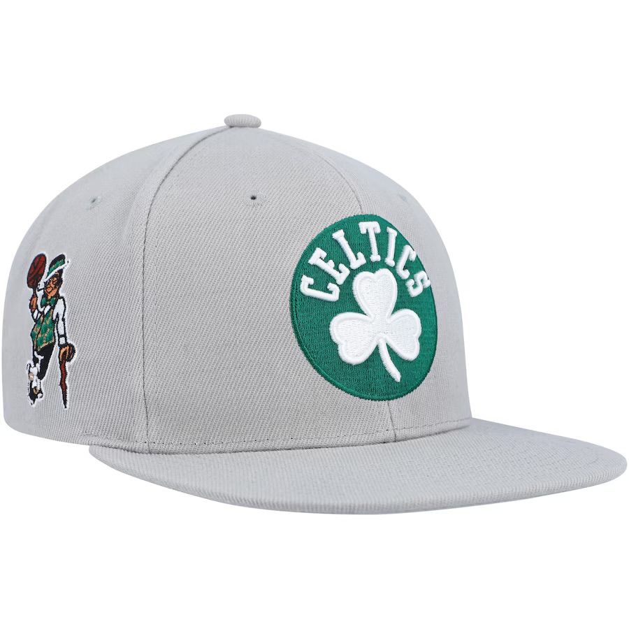 Boston Celtics Men’s Mitchell & Ness NBA Side Core 2.0 Snapback Hat