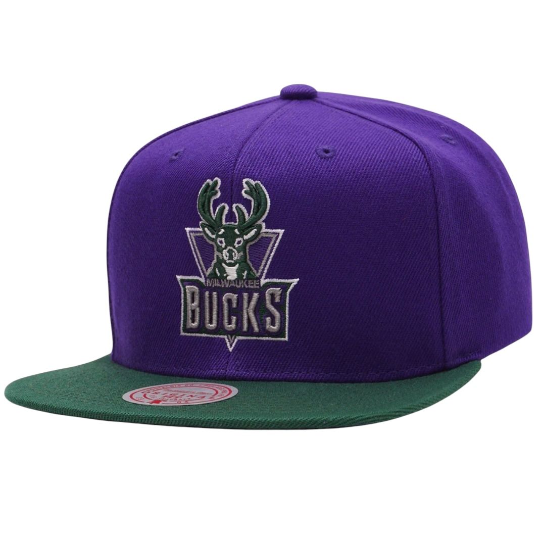 Milwaukee Bucks Men’s Mitchell & Ness NBA Core Snapback Hat
