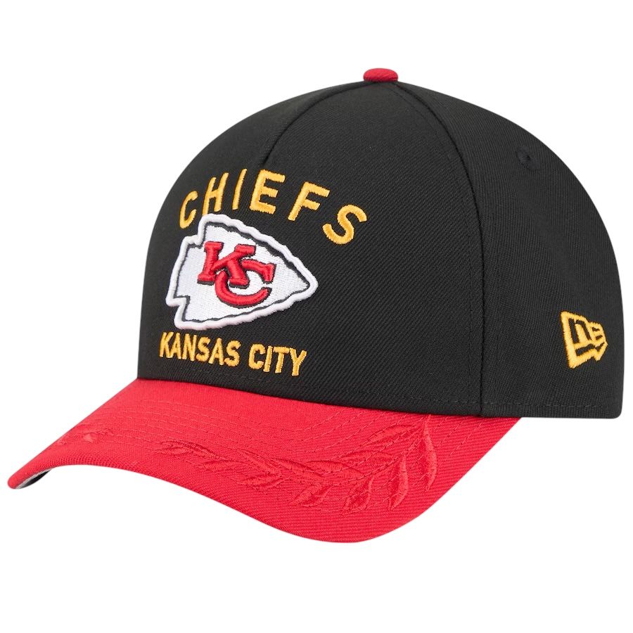 Kansas City Chiefs Men’s New Era Black/Red 2025 NFL Draft M-Crown 9Forty Snapback Hat