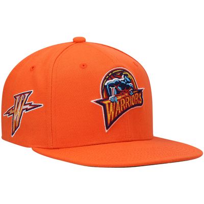 Golden State Warriors Men’s Mitchell & Ness NBA Side Core 2.0 Snapback Hat