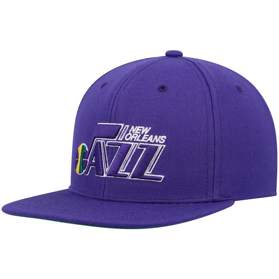 New Orleans Jazz Men’s Mitchell & Ness NBA Team Ground 2.0 Snapback Hat