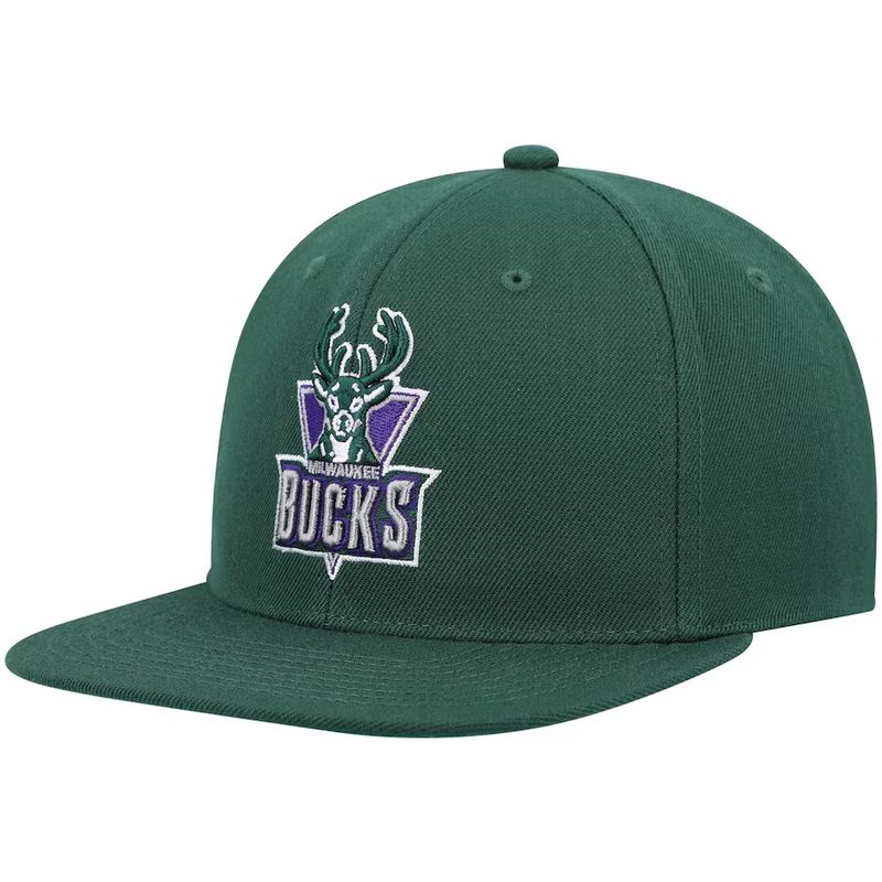 Milwaukee Bucks Men’s Mitchell & Ness NBA Team Ground 2.0 Snapback Hat