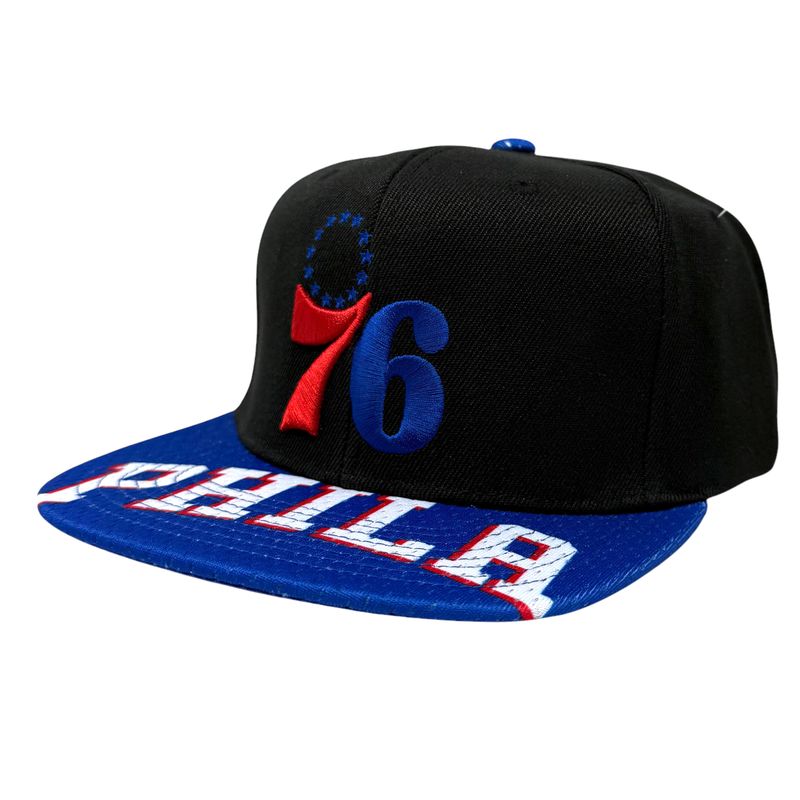 Philadelphia 76ers Men’s Mitchell & Ness Snapback Hat