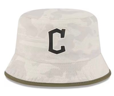 Cleveland Guardians Men's Light Beige/Olive New Era 2025 Armed Forces Day Reversible Bucket