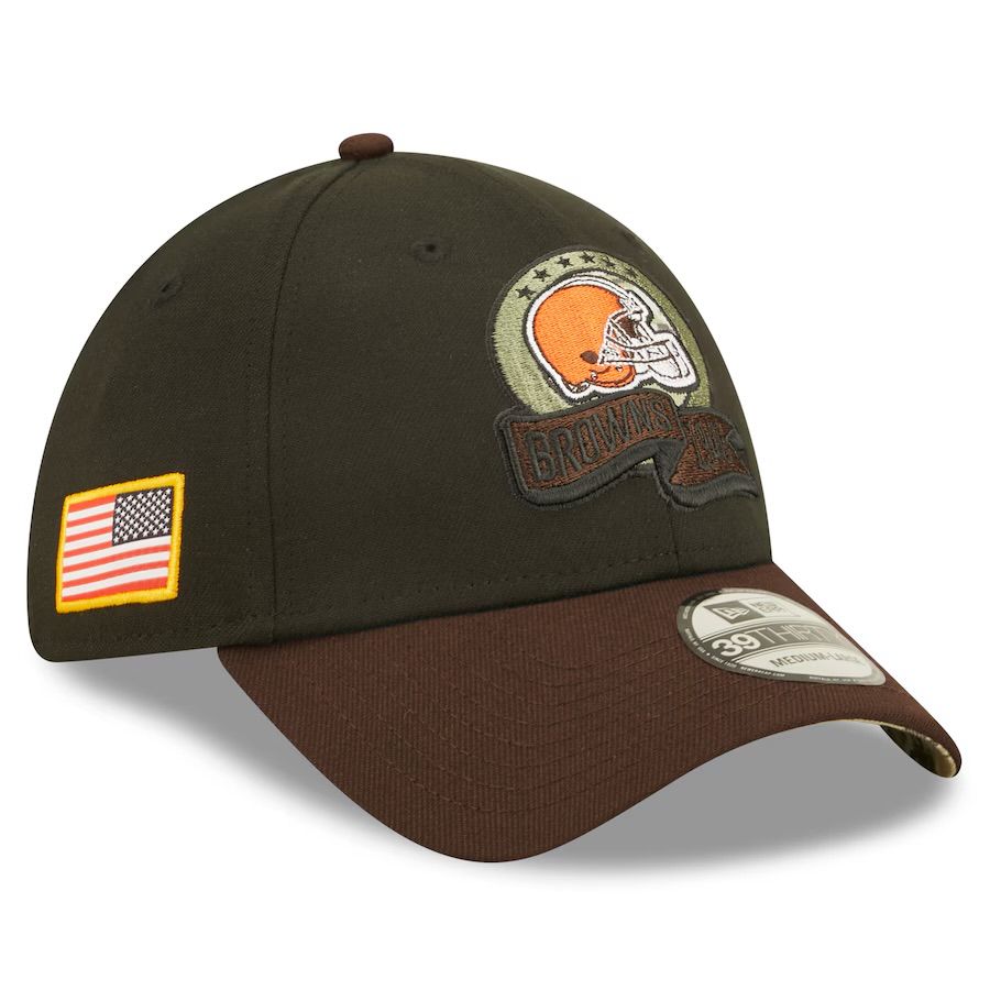 Cleveland Browns Men's New Era 39Thirty NFL Salute to Service Sideline Flex Fit Hat
