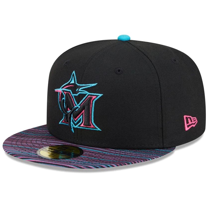 Miami Marlins Men’s Black New Era Navy City Connect 9FIFTY Snapback Hat