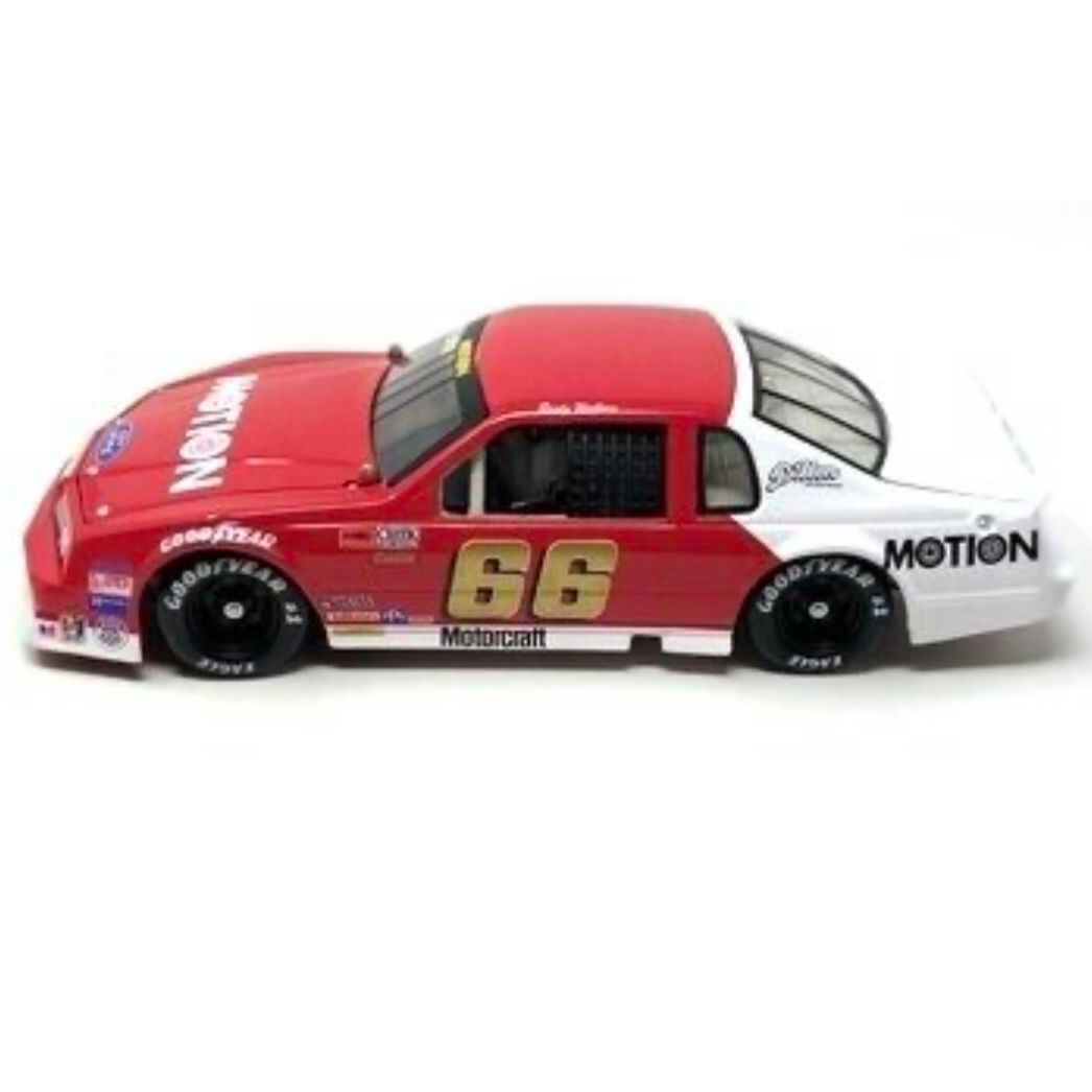 Rusty Wallace #66 Motion 1985 Thunderbird Extreme 1:24 Scale Stock Car