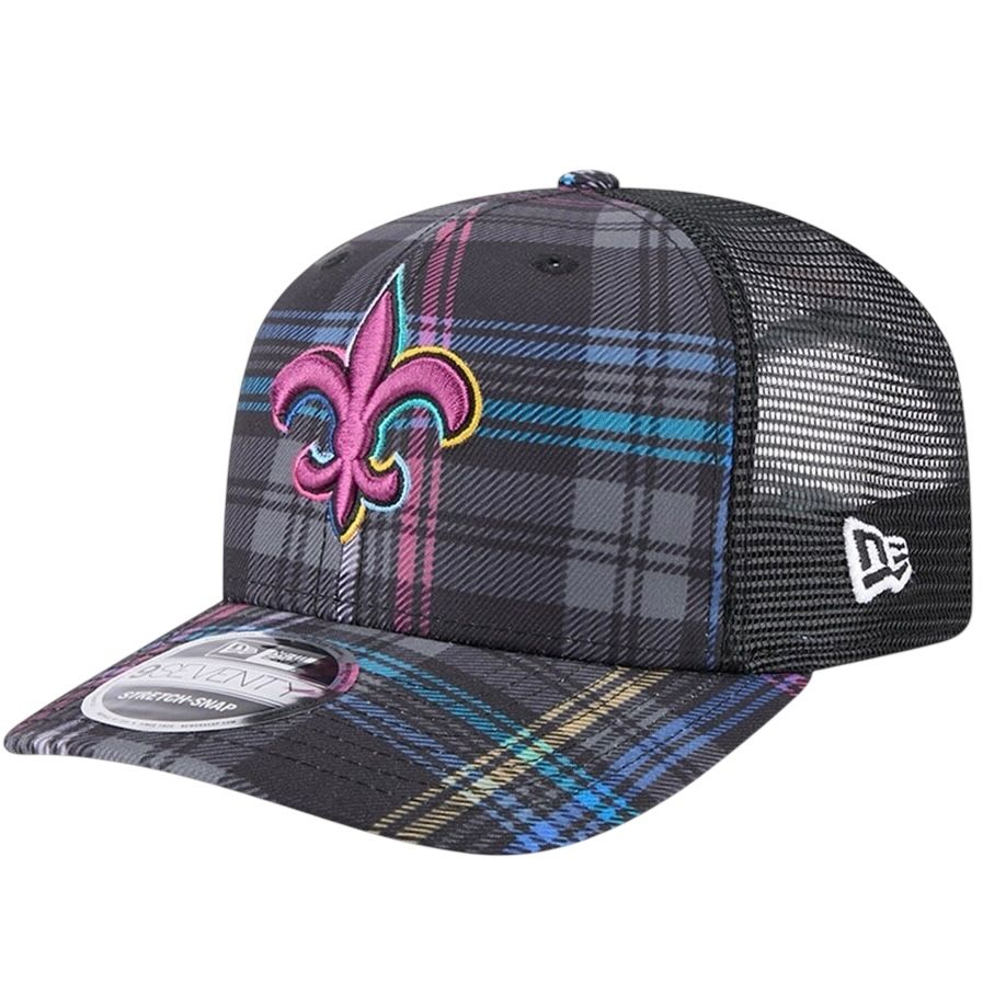 New Orleans Saints Men’s New Era Black 2024 NFL Crucial Catch Plaid 9SEVENTY Trucker Snapback Hat